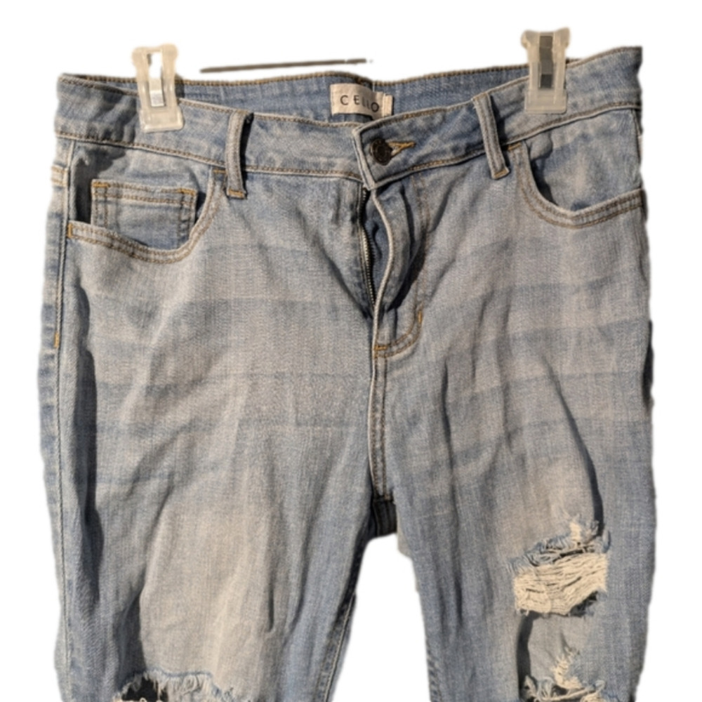 Size 11 ripped jeans cello brand
